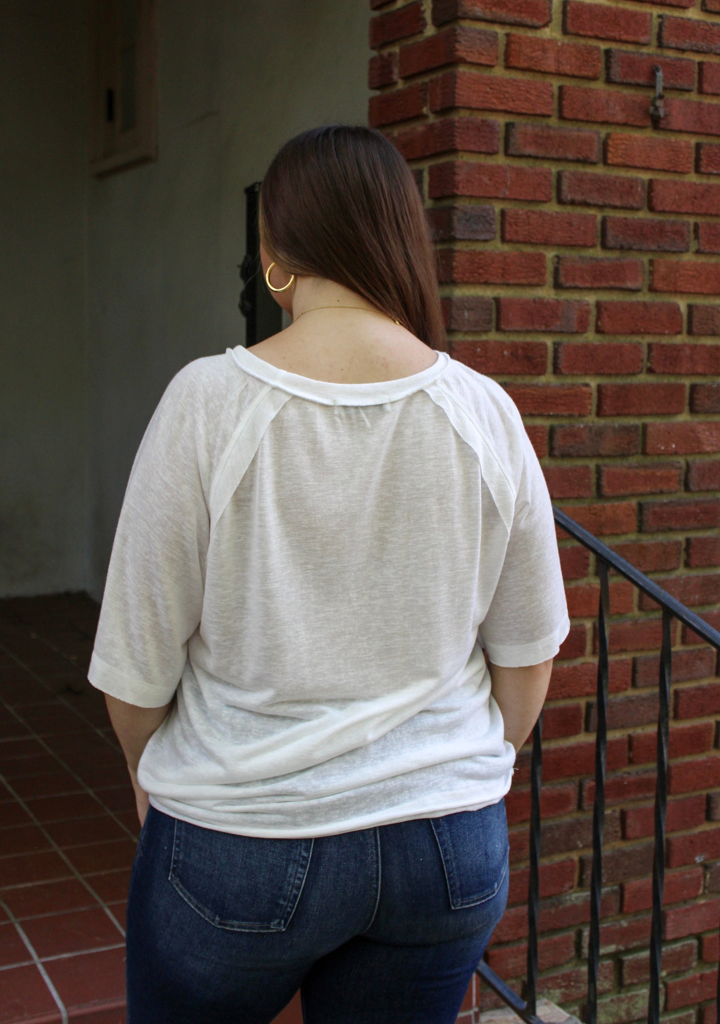 White Exposed Seam Top LT